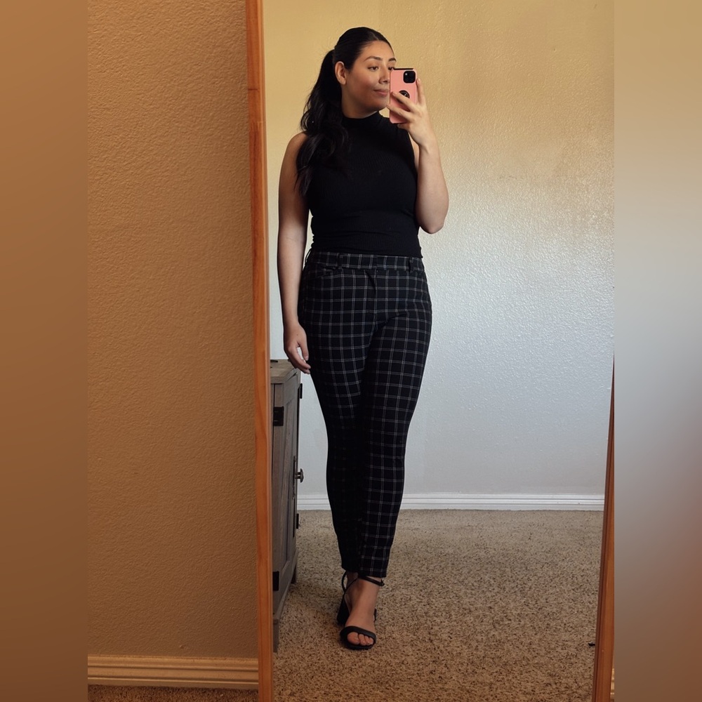 Plaid Office Pants - Professional & Chic